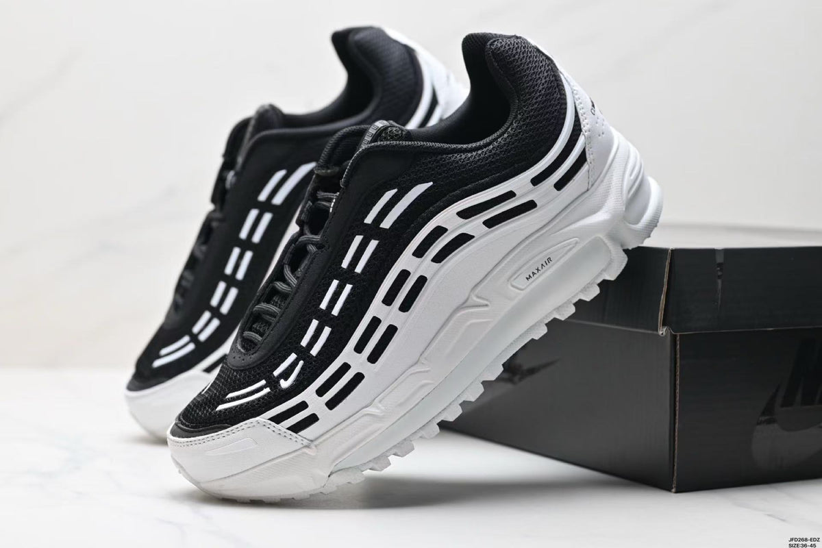 Nike Air Max 2024 Black and White Sneakers