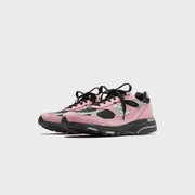 New Balance Made in USA 993 - Pink Taffy / Black / Slate / Grey