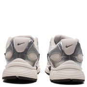 Women's V5 Runner - Sail/Light Orewood Brown/Fauna Brown/Phantom