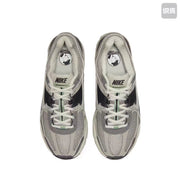 Nike Vomero 5 Sneakers in Green, Gray and Black